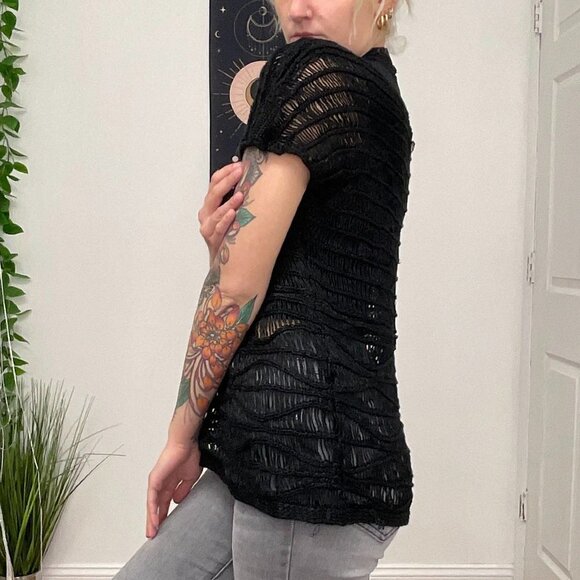 Chico's Oversize Crochet Knit Sweater Short Sleeve Size 2 Black - Picture 7 of 13